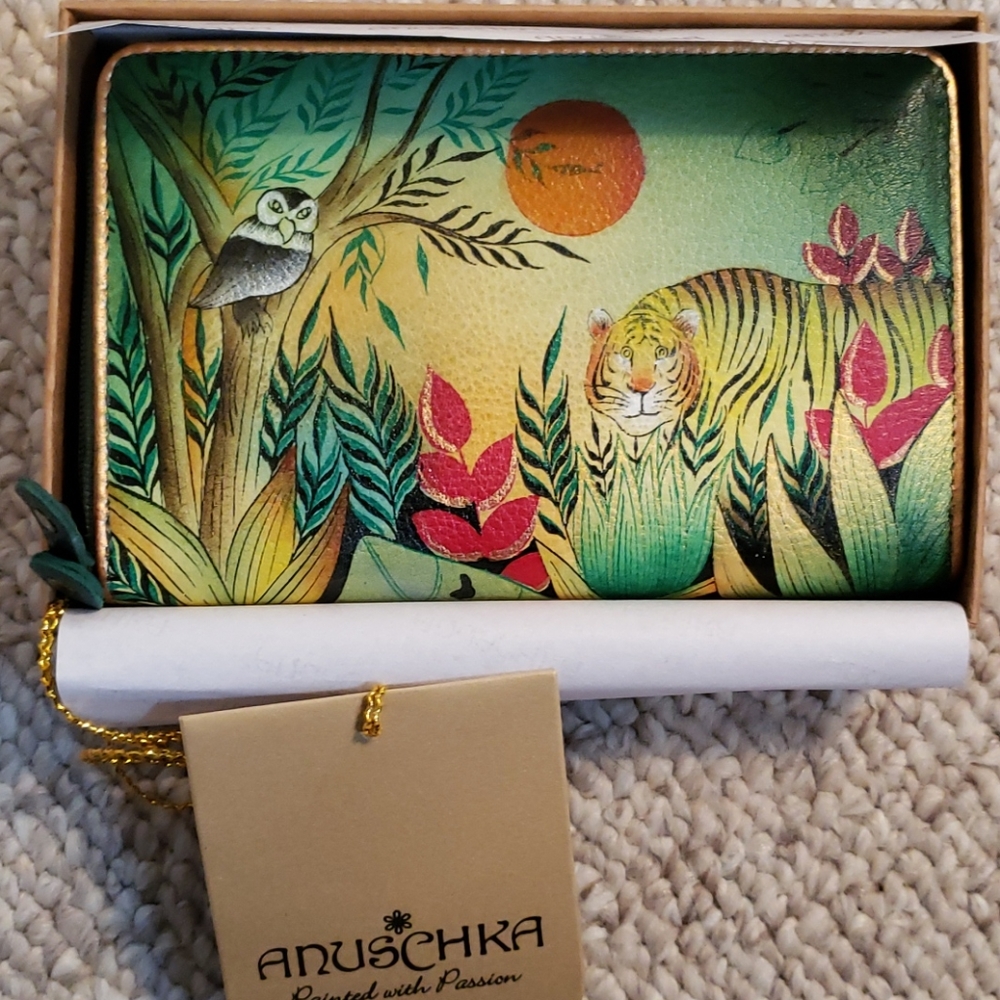New W/ Tags Anuschka Tiger Wallet